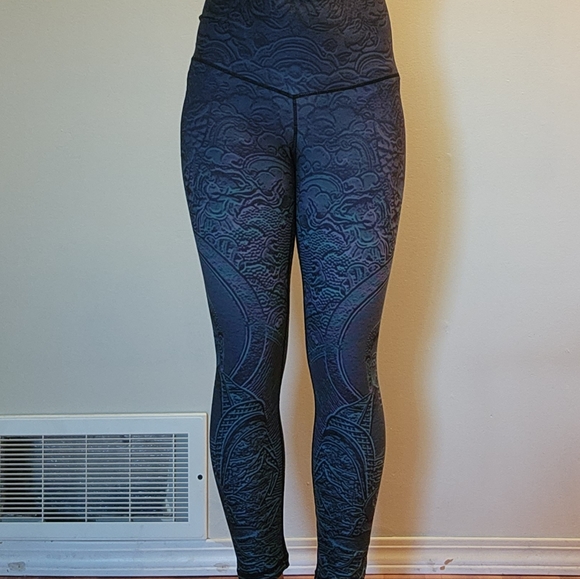 TRIBAL Printed Blue Leggings - Picture 2 of 3